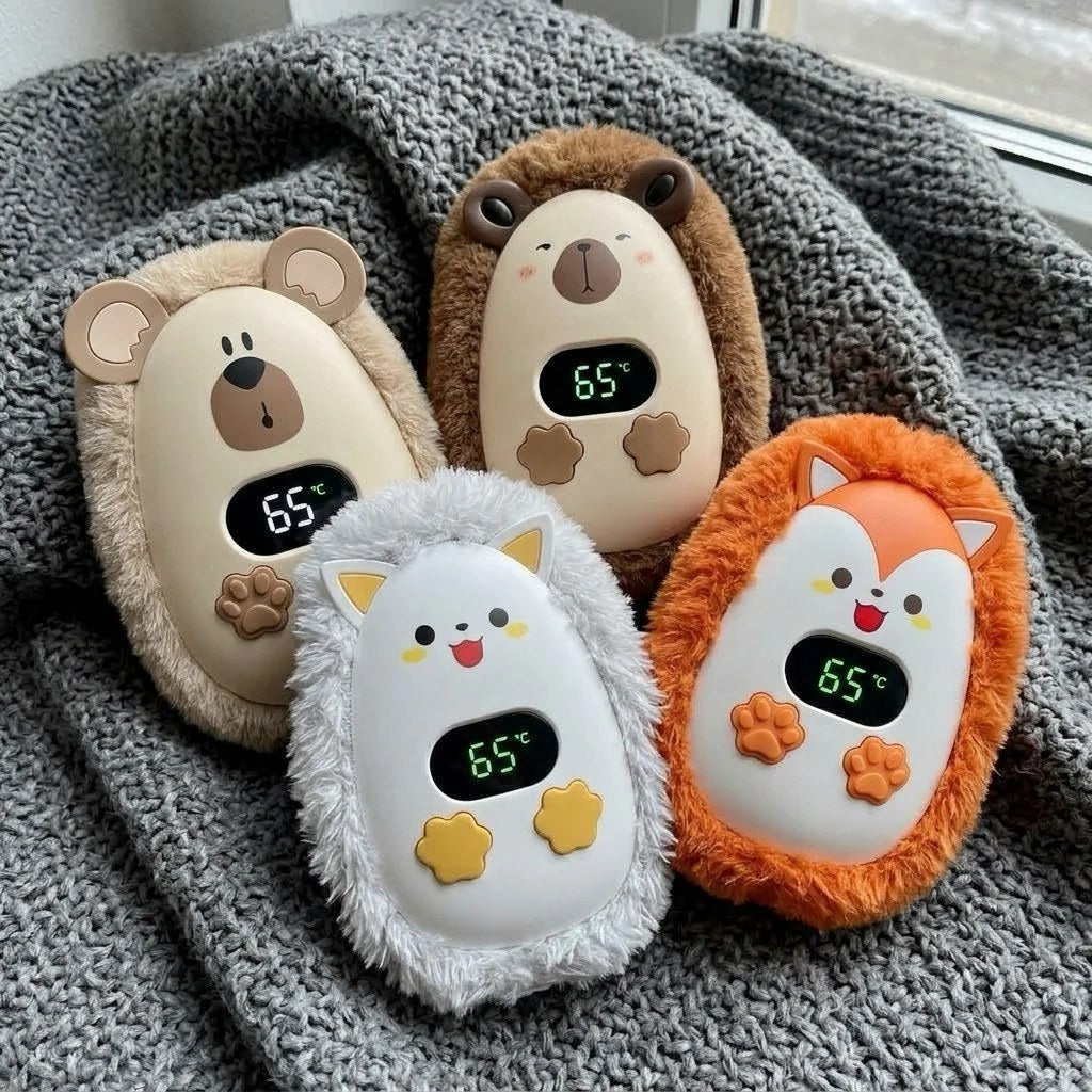 Los cuatro modelos de CozyPuff juntos sobre una manta de lana gris